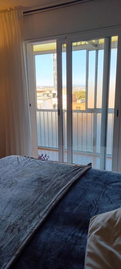 Apartamento Entero De Tres Habitaciones, Cerca De La Playa! Acogedor, Luminoso Y Tranquilo Malgrat de Mar Exterior photo